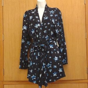 NWOT Wallflower SZ M Navy and Blue Star Short Robe.